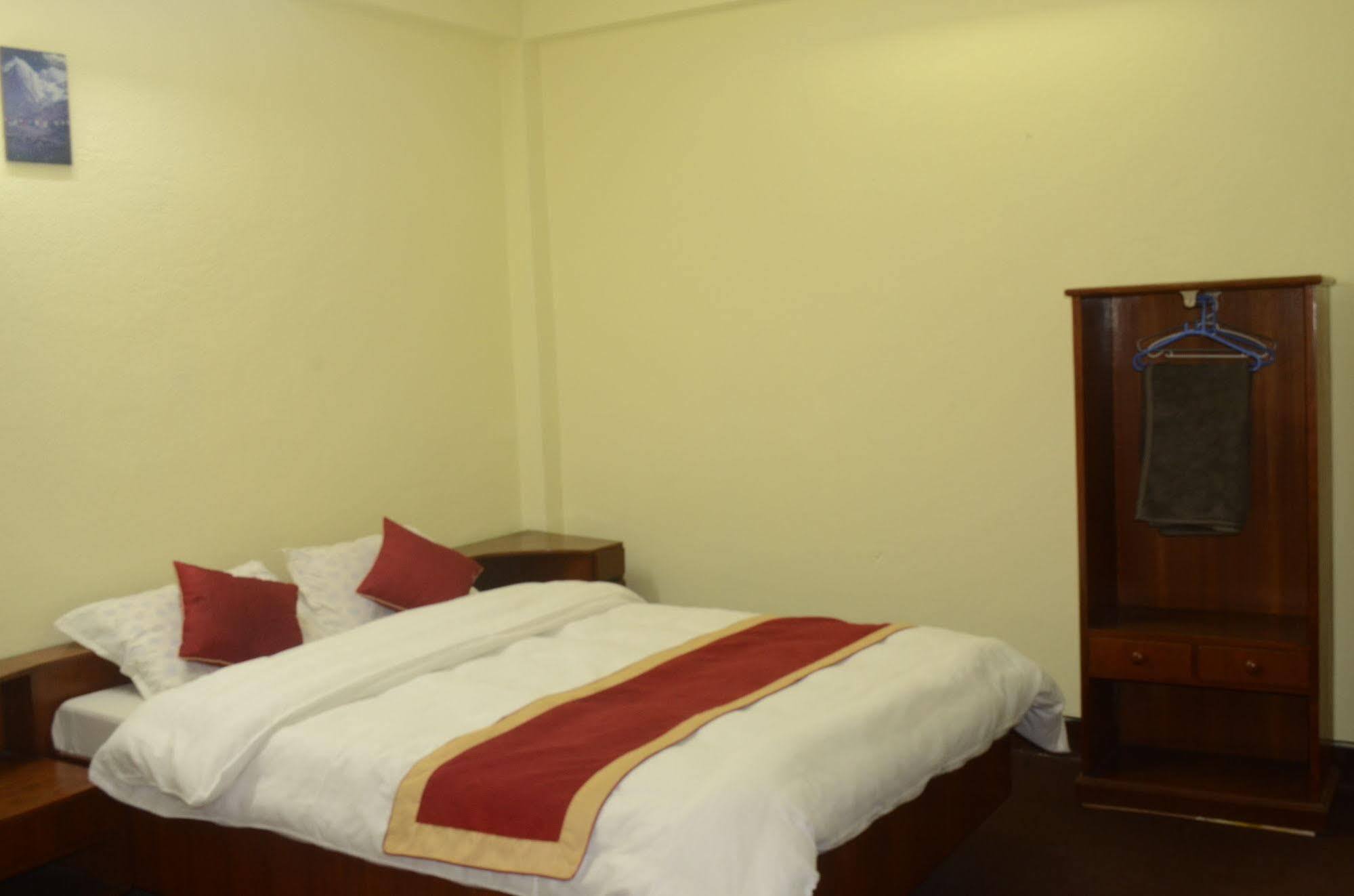 Potala Tourist Home Katmandu Zewnętrze zdjęcie